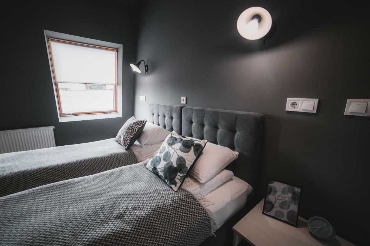 Kostjukowski Apartments Lychakivska 70A Lviv Kültér fotó